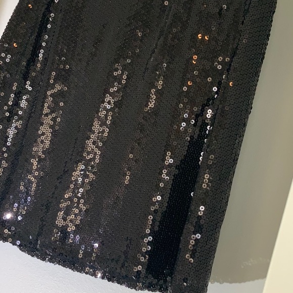 BCBCG Sequin Mini Skirt - Picture 2 of 6